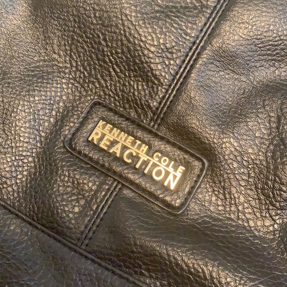 Kenneth Cole Reaction Black & Gold Bag - Picture 2 of 12